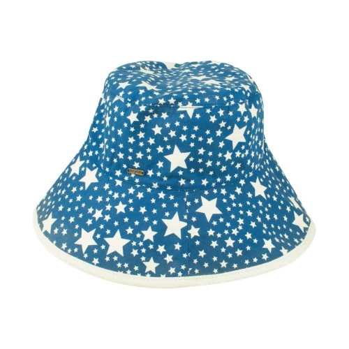 Chapéu de tecido estrelinhas