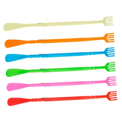 Coçador e calçador mãozinha sortido