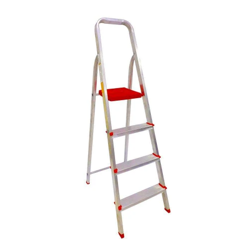 Escada domestica aluminio 4 degraus até 120kg botafogo Escada domestica aluminio 4 degraus até 120kg botafogo